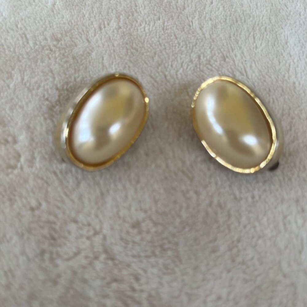 Women’s Fashion Earrings Stylish Jewelry Accessory Chic Statement Dangle Stud